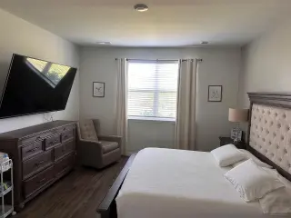 Propiedad en alquiler con 5 habitaciones y 3.5 baños en Pooer