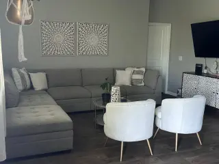 Propiedad en alquiler con 5 habitaciones y 3.5 baños en Pooer