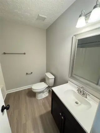 Propiedad en alquiler con 3 habitaciones y 2 baños en Richmond Hill