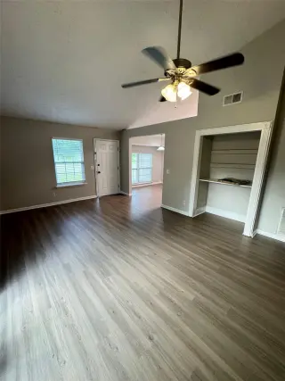 Propiedad en alquiler con 3 habitaciones y 2 baños en Richmond Hill