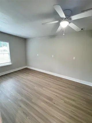 Propiedad en alquiler con 3 habitaciones y 2 baños en Richmond Hill