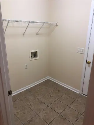 Propiedad en alquiler con 4 habitaciones y 2 baños en Savannah