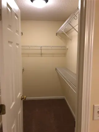 Propiedad en alquiler con 4 habitaciones y 2 baños en Savannah
