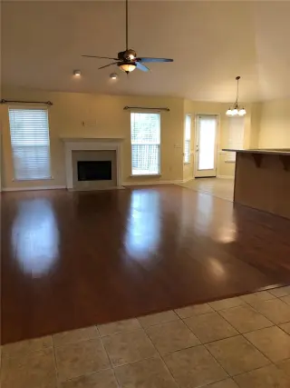 Propiedad en alquiler con 4 habitaciones y 2 baños en Savannah