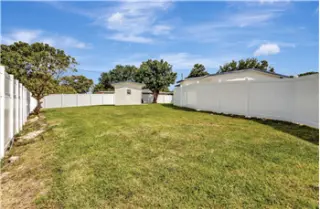 Propiedad en alquiler con 3 habitaciones y 2 baños en Delray Beach