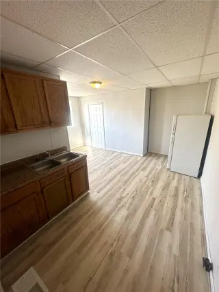 Propiedad en alquiler con 2 habitaciones y 1 baño en Follansbee
