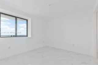 Propiedad en alquiler con 3 habitaciones y 3.5 baños en Miami