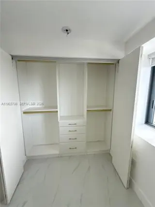 Propiedad en alquiler con 3 habitaciones y 3.5 baños en Miami