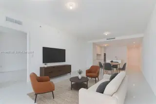 Propiedad en alquiler con 3 habitaciones y 3.5 baños en Miami