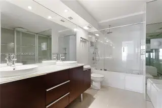 Propiedad en alquiler con 2 habitaciones y 2 baños en Miami Beach
