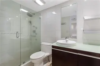 Propiedad en alquiler con 2 habitaciones y 2 baños en Miami Beach
