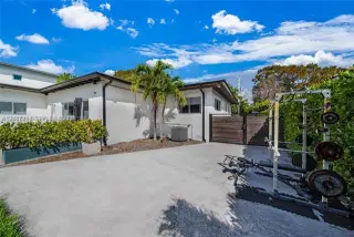 Propiedad en alquiler con 3 habitaciones y 2 baños en Miami