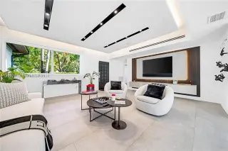 Propiedad en alquiler con 3 habitaciones y 2 baños en Miami