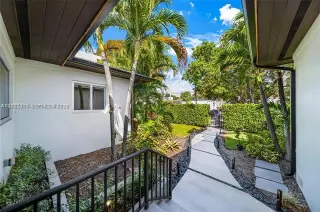 Propiedad en alquiler con 3 habitaciones y 2 baños en Miami