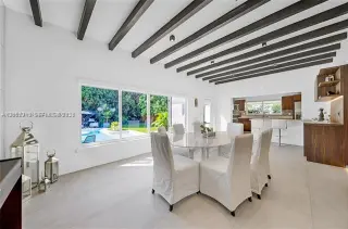 Propiedad en alquiler con 3 habitaciones y 2 baños en Miami