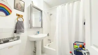 Propiedad en alquiler con 4 habitaciones y 2 baños en Chicago