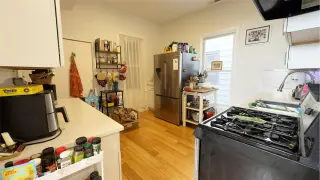 Propiedad en alquiler con 4 habitaciones y 2 baños en Chicago