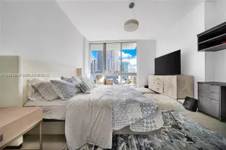 Propiedad en alquiler con 3 habitaciones y 3 baños en Miami