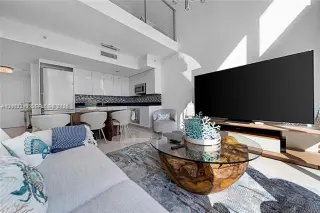 Propiedad en alquiler con 3 habitaciones y 3 baños en Miami