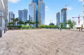 Propiedad en alquiler con 2 habitaciones y 2 baños en Miami