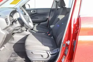 2025 Hyundai Venue SEL IVT