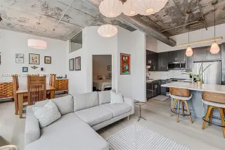 Propiedad en alquiler con 2 habitaciones y 2 baños en Miami