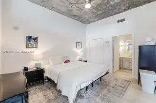 Propiedad en alquiler con 2 habitaciones y 2 baños en Miami