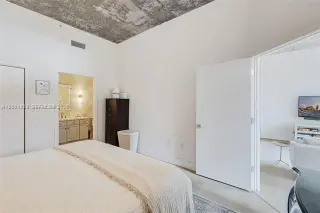 Propiedad en alquiler con 2 habitaciones y 2 baños en Miami