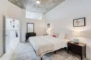 Propiedad en alquiler con 2 habitaciones y 2 baños en Miami