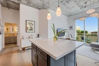 Propiedad en alquiler con 2 habitaciones y 2 baños en Miami