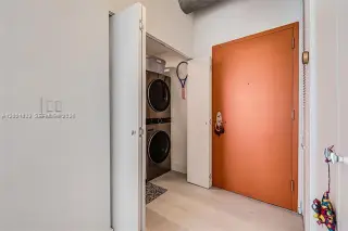 Propiedad en alquiler con 2 habitaciones y 2 baños en Miami
