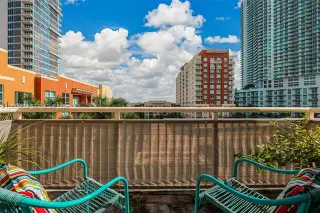 Propiedad en alquiler con 2 habitaciones y 2 baños en Miami