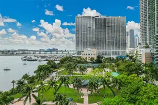 Propiedad en alquiler con 2 habitaciones y 2 baños en Miami