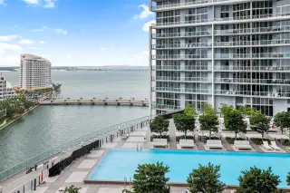 Propiedad en alquiler con 2 habitaciones y 2 baños en Miami