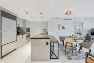 Propiedad en alquiler con 2 habitaciones y 2 baños en Miami