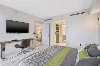 Propiedad en alquiler con 2 habitaciones y 2 baños en Miami