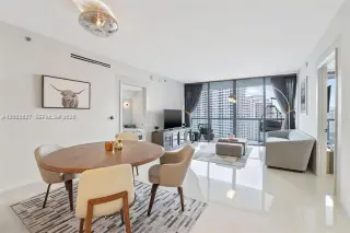 Propiedad en alquiler con 2 habitaciones y 2 baños en Miami