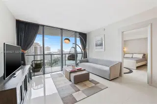 Propiedad en alquiler con 2 habitaciones y 2 baños en Miami