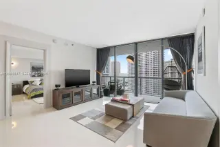 Propiedad en alquiler con 2 habitaciones y 2 baños en Miami