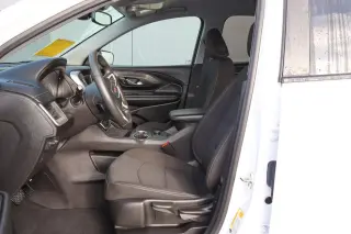 2024 GMC Terrain FWD 4dr SLE