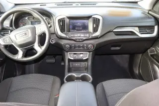 2024 GMC Terrain FWD 4dr SLE