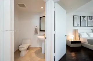 Propiedad en alquiler con 2 habitaciones y 2 baños en Miami
