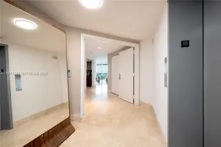 Propiedad en alquiler con 2 habitaciones y 2 baños en Miami