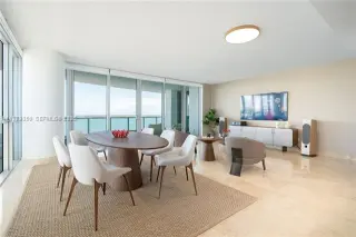 Propiedad en alquiler con 2 habitaciones y 2 baños en Miami
