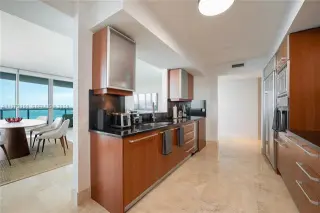 Propiedad en alquiler con 2 habitaciones y 2 baños en Miami