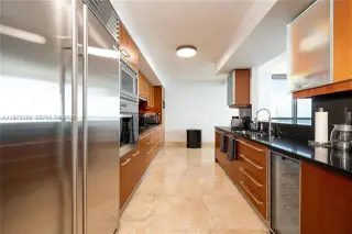 Propiedad en alquiler con 2 habitaciones y 2 baños en Miami