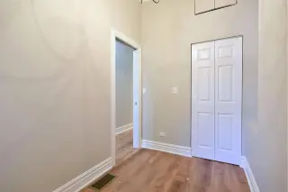 Propiedad en alquiler con 3 habitaciones y 2 baños en Chicago