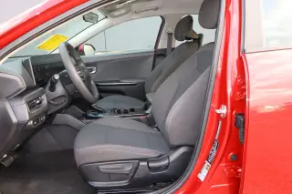 2025 Kia K4 LXS FWD