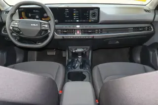 2025 Kia K4 LXS FWD