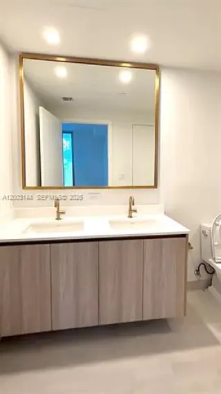Propiedad en alquiler con 1 dormitorio y 1 baño en Miami